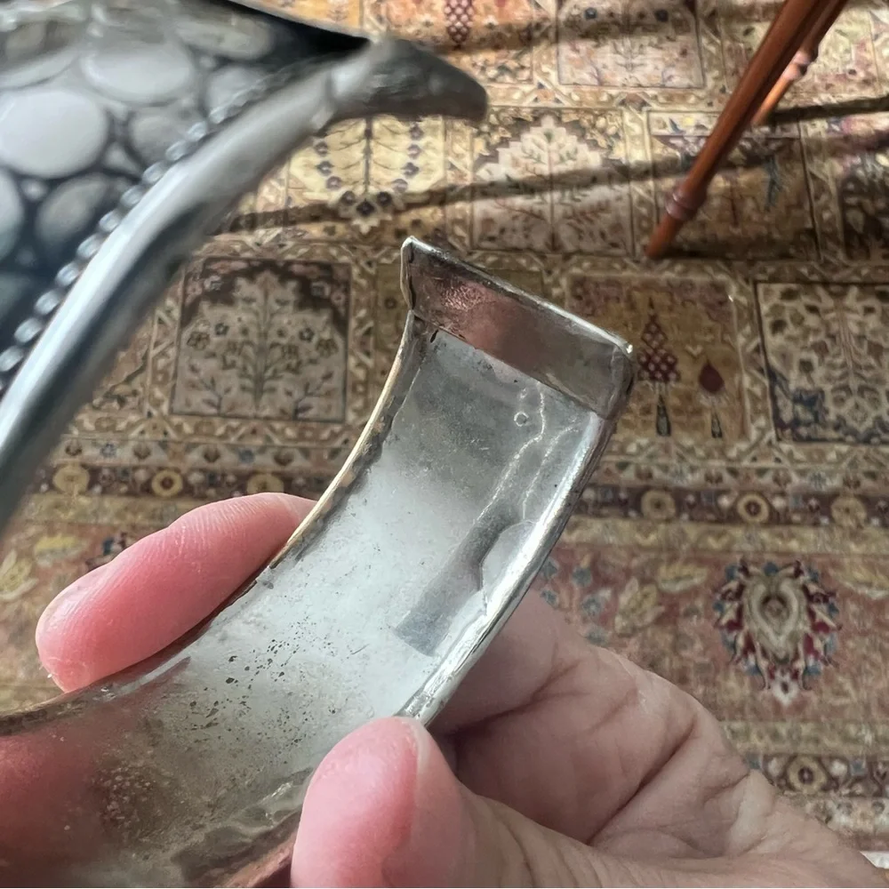 Silver metal Textured Cuff Bracelet classic design and great vintage style